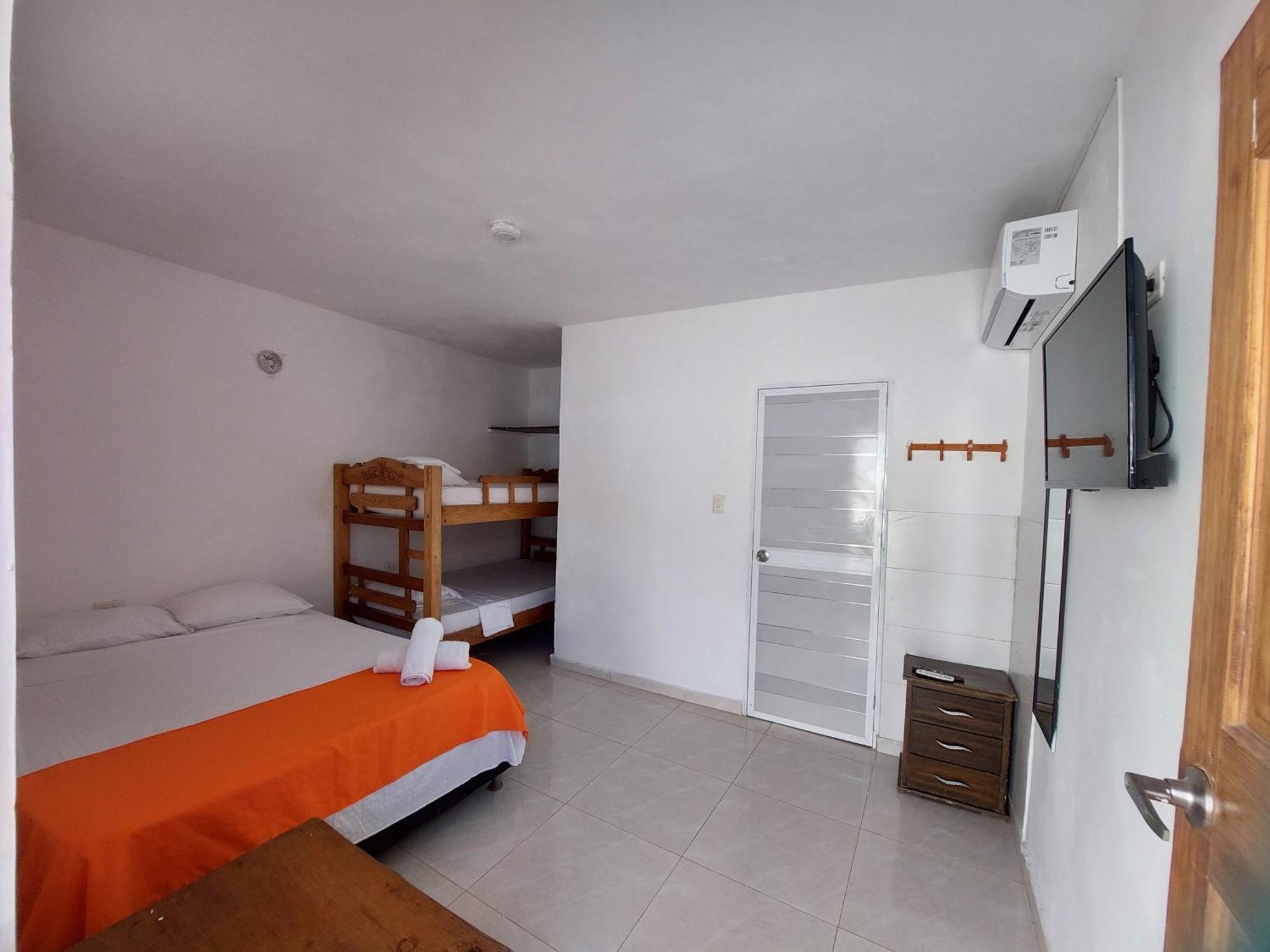 White Taganga Hotel Bagian luar foto