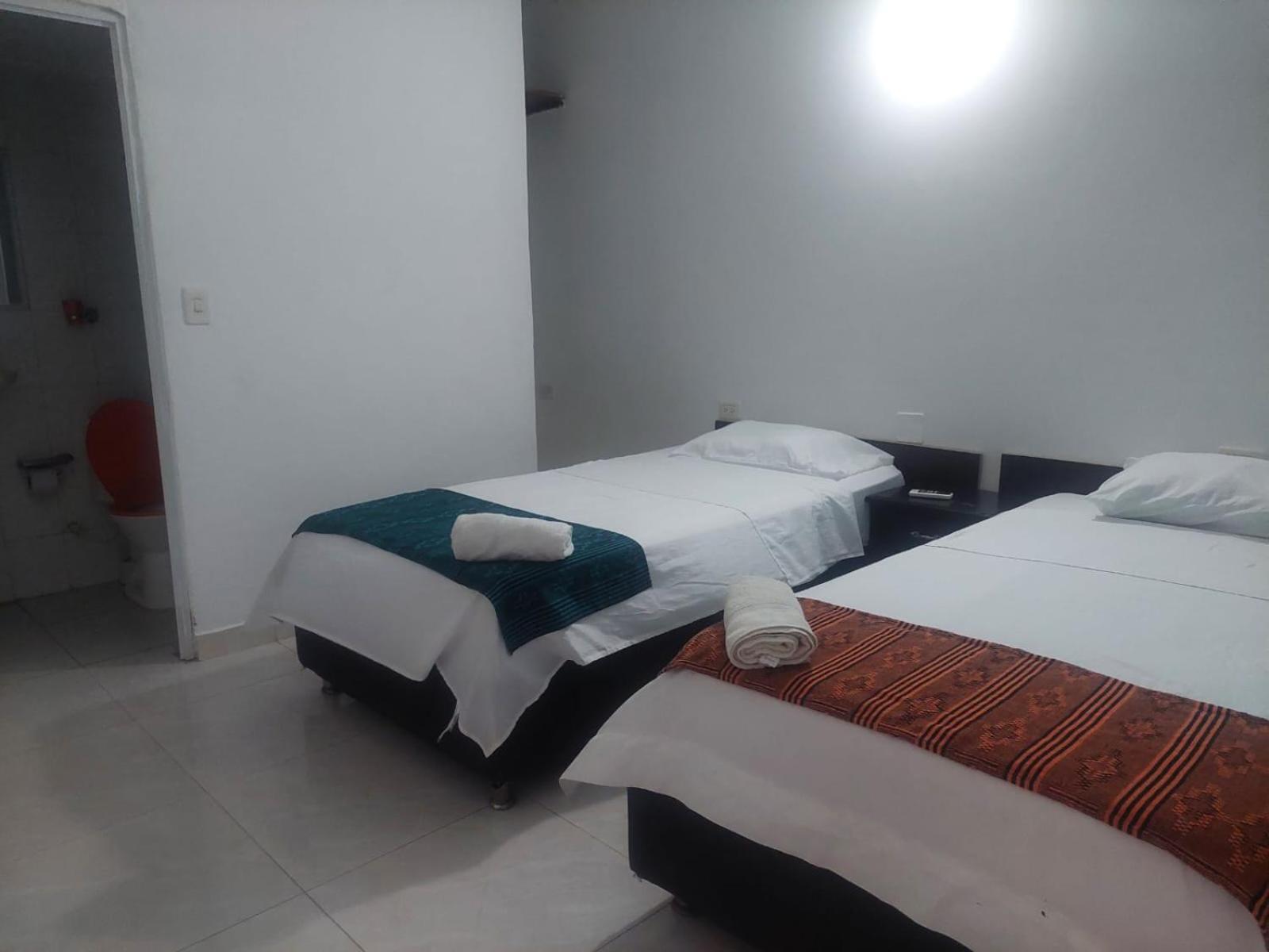 White Taganga Hotel Bagian luar foto