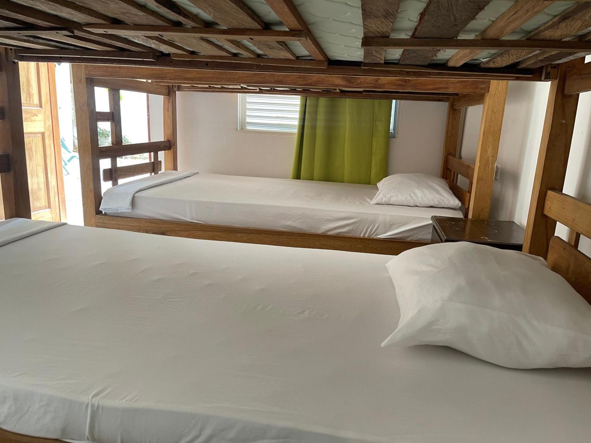 White Taganga Hotel Bagian luar foto